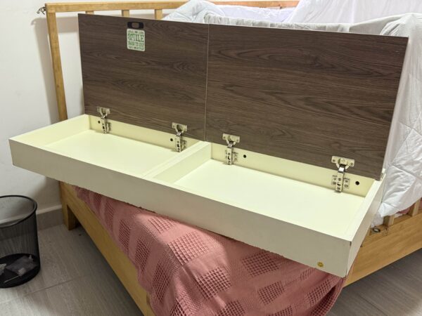 Mesa escritorio flotante