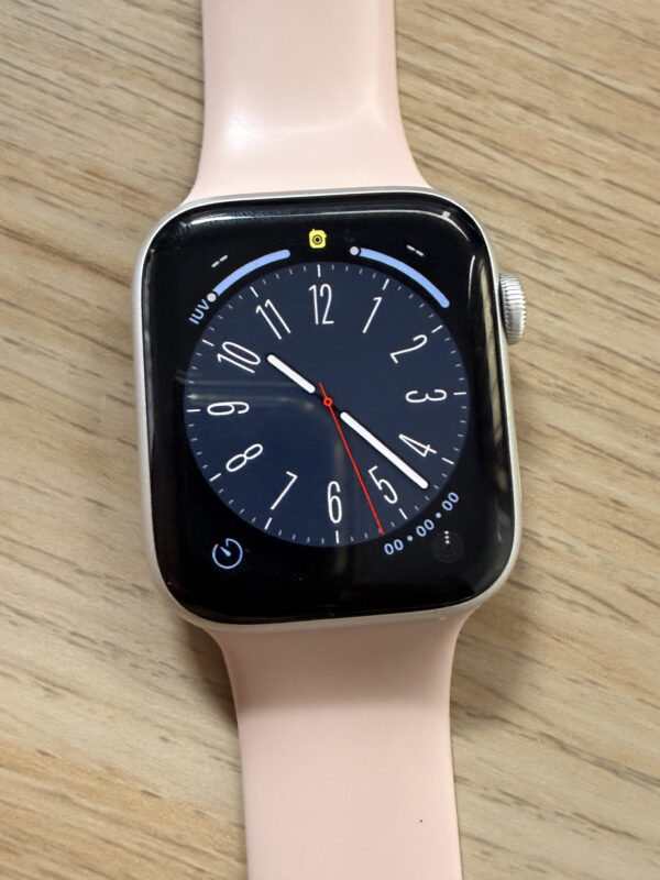 Apple Watch SE GPS (44mm) - Plata